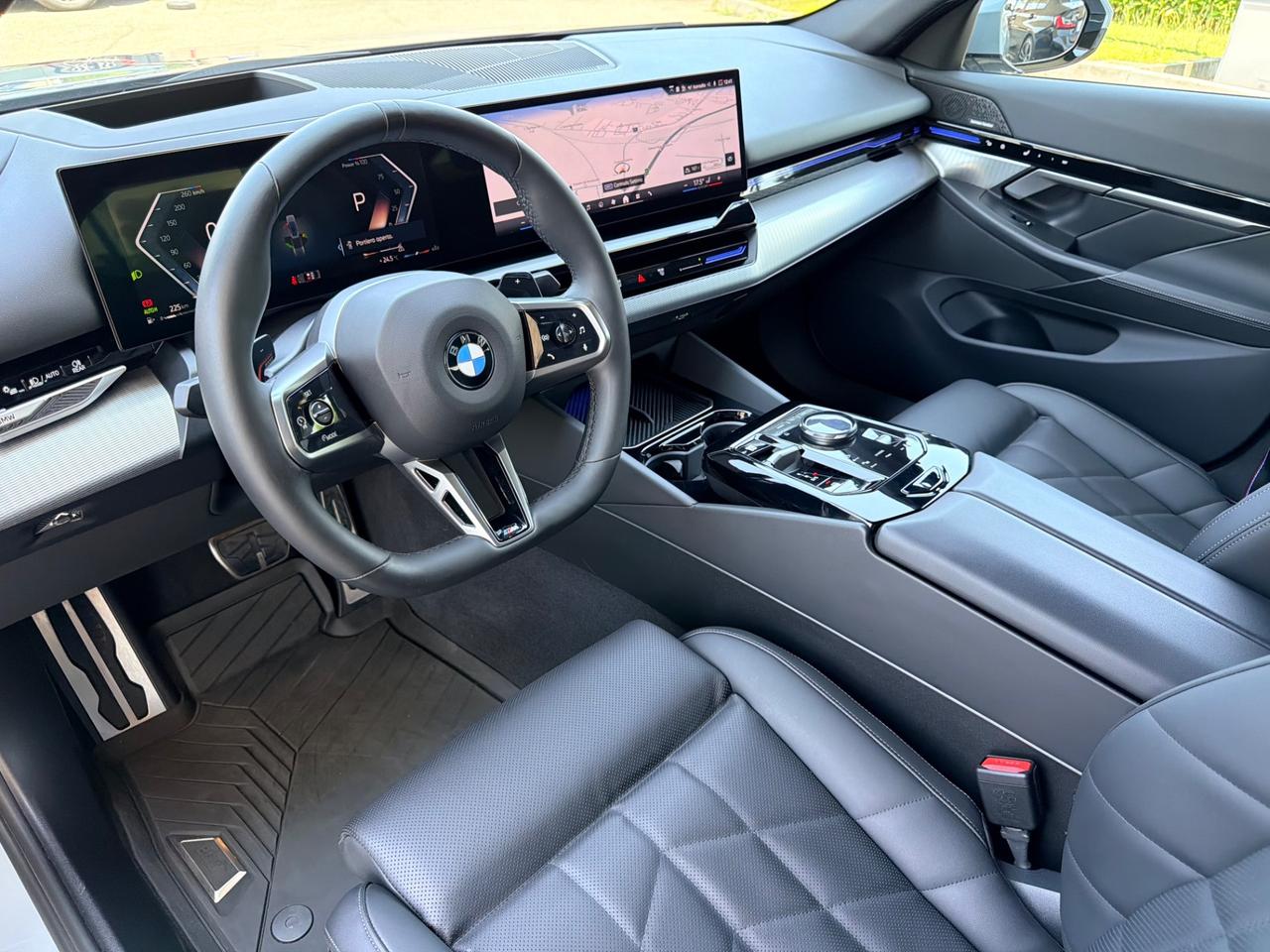 Bmw 520d 48V xDrive Msport 197cv grigio Nardo