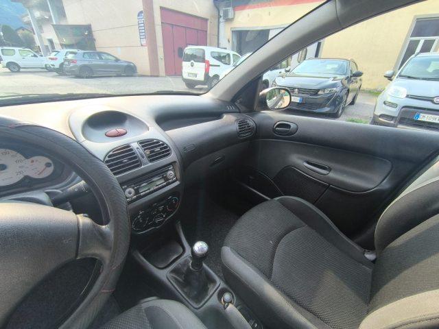 PEUGEOT 206 1.4 5p. ADATTA A NEOPATENTATI