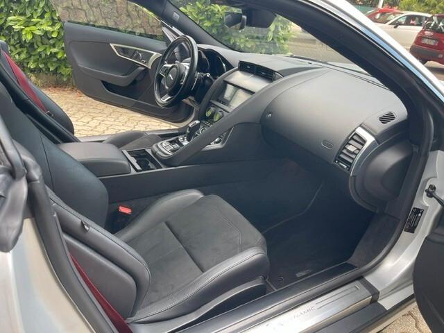 JAGUAR F-TYPE COUPE' 2.0 i4 R-DYNAMIC 300CV 60000KM