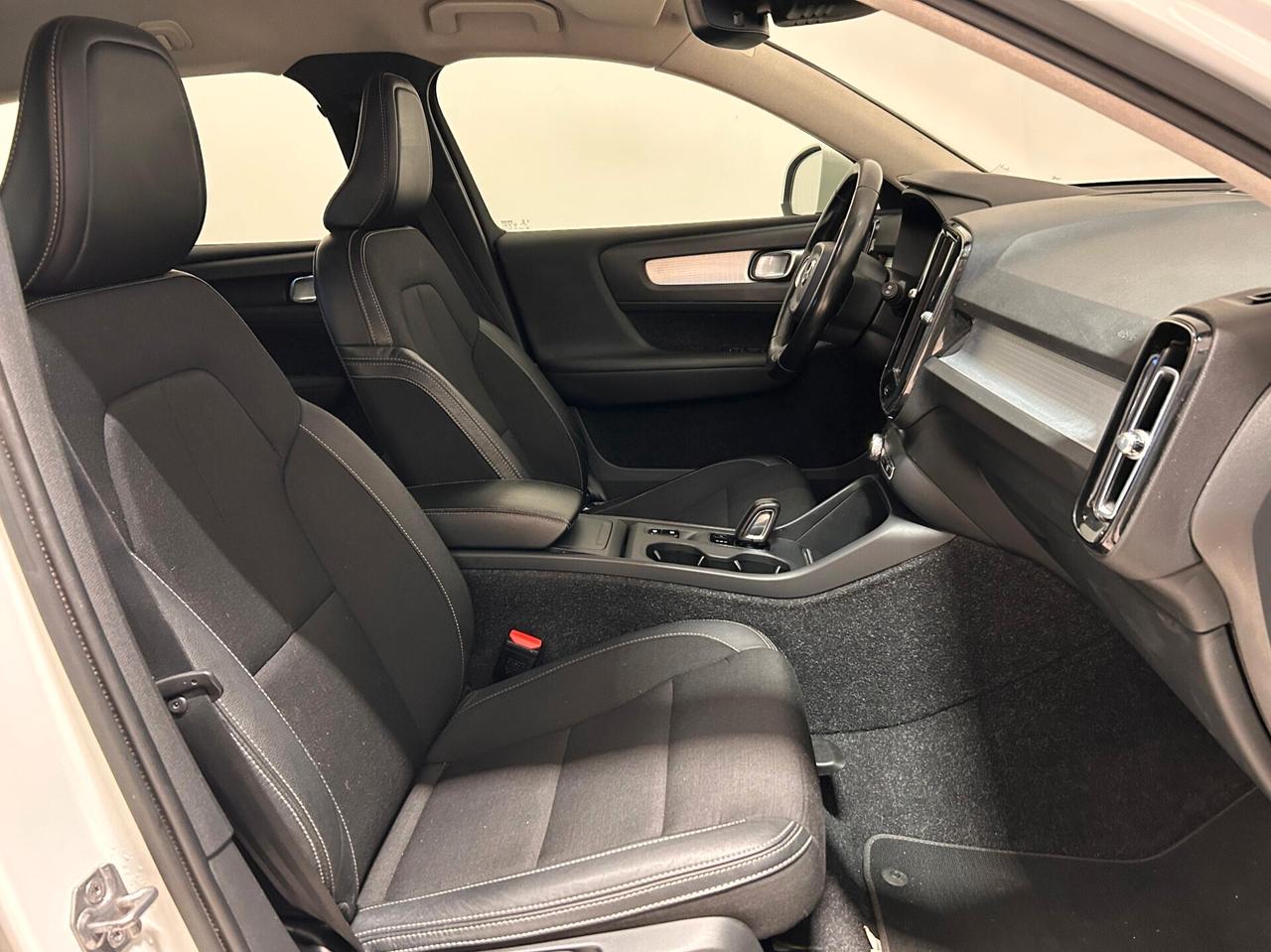 Volvo XC40 D3 Geartronic Momentum Pro