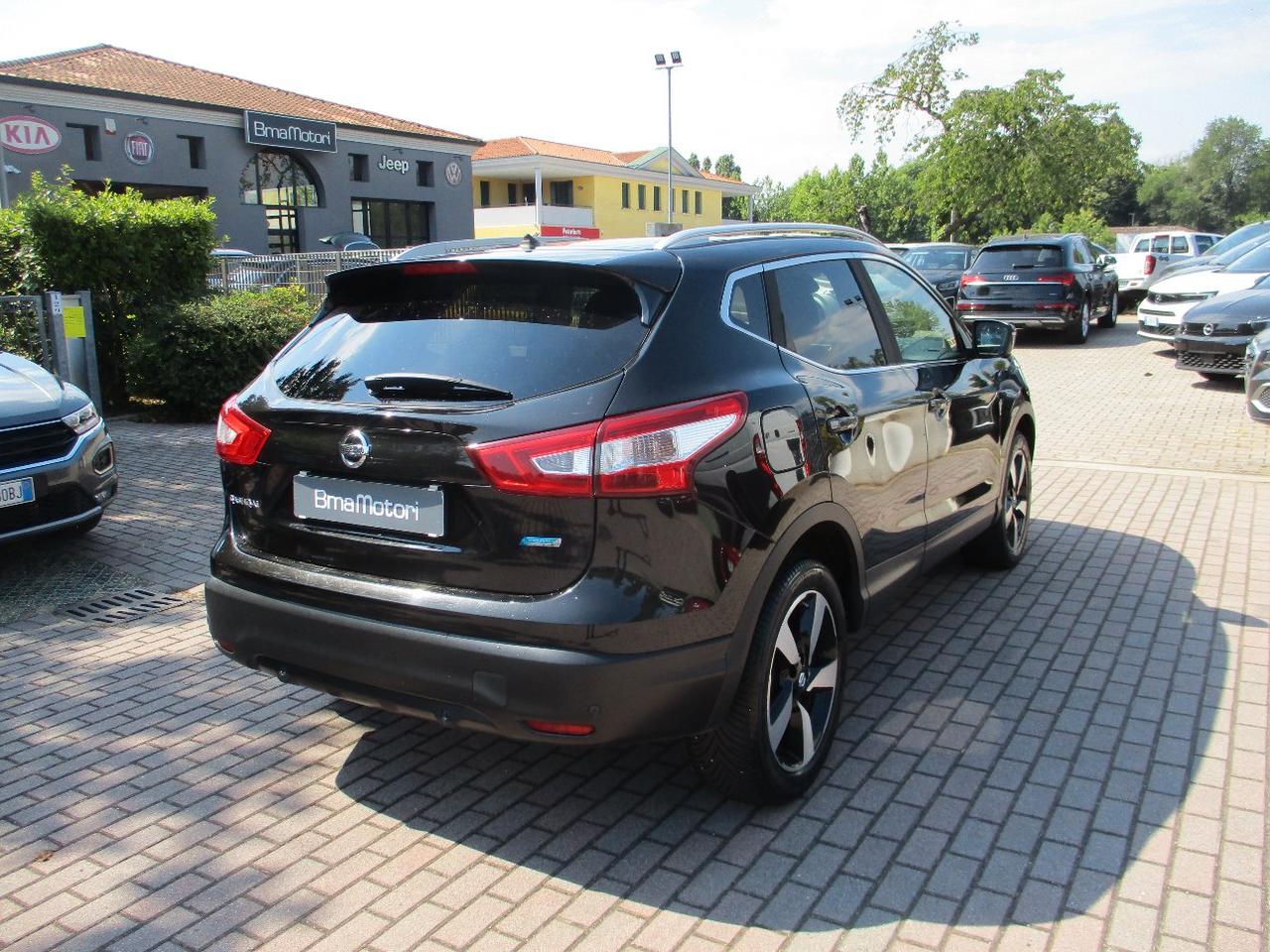 Nissan Qashqai 1.5 dCi N-Connecta TETTO/360/Frenata