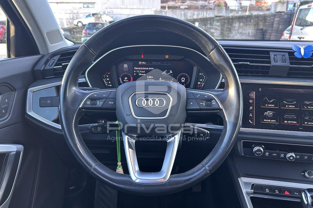 AUDI Q3 35 TDI S tronic Business Advanced