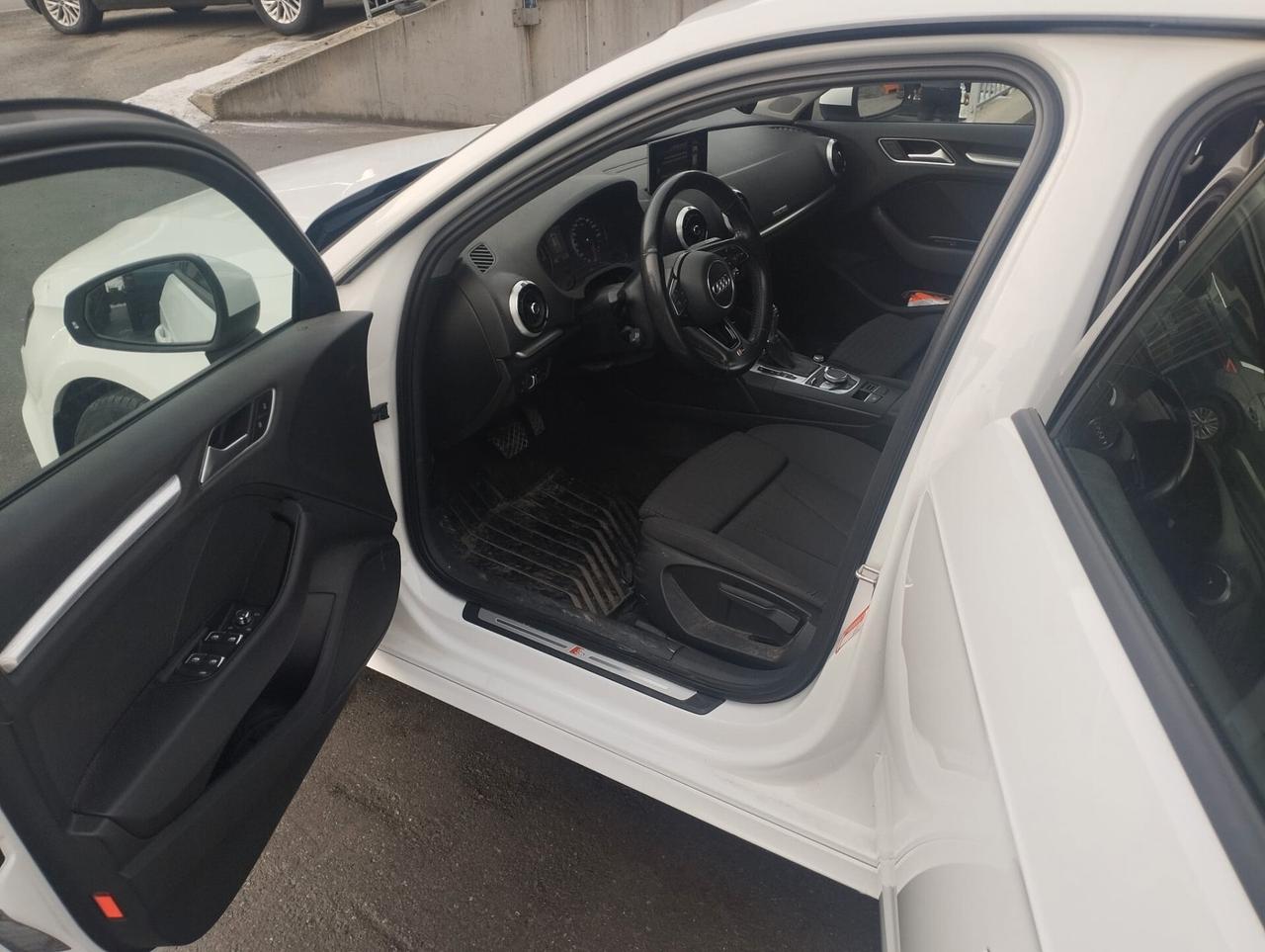 Audi A3 SPB 2.0 TDI Design quattro edition