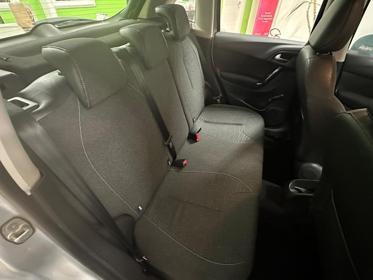 Citroen C3 PureTech 82 EXCLUSIVE 2016