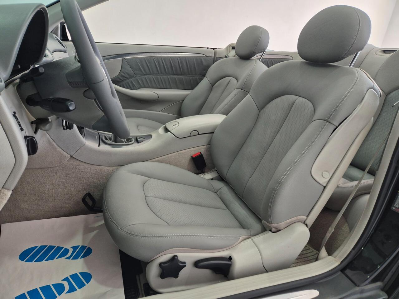 Mercedes-benz CLK 200 Kompr. TPS cat Cabrio Avantg.