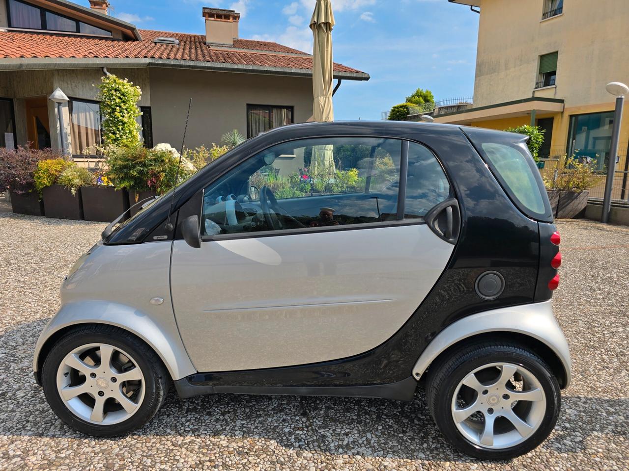 Smart ForTwo 700 pulse (45 kW) ok Neopatentati F1