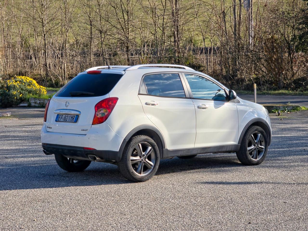 Ssangyong Korando 2.0 e-XDi 175 CV 2WD AT Classy 2011-E5 Automatico