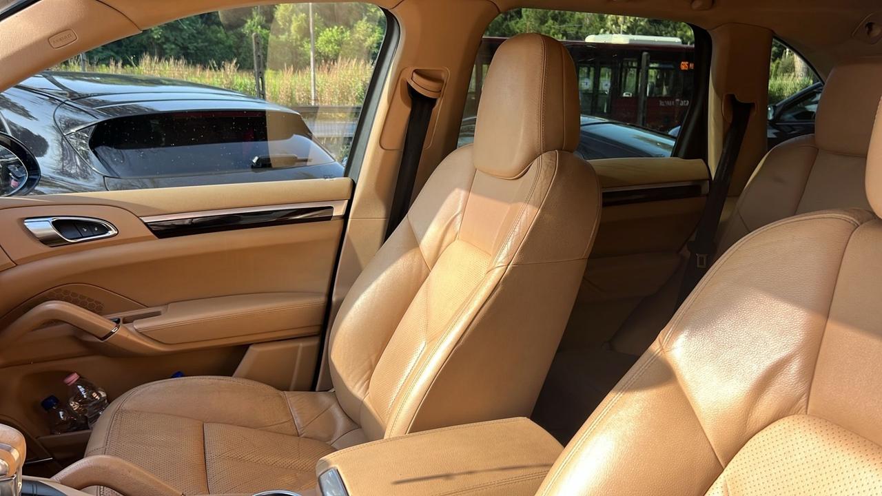 Porsche Cayenne 3.0