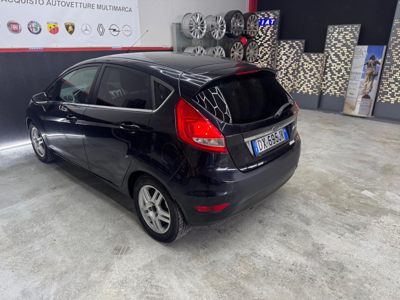 Ford Fiesta 1.4 Benzi. GPL 5Porte ADATTA NEOPATENTATI