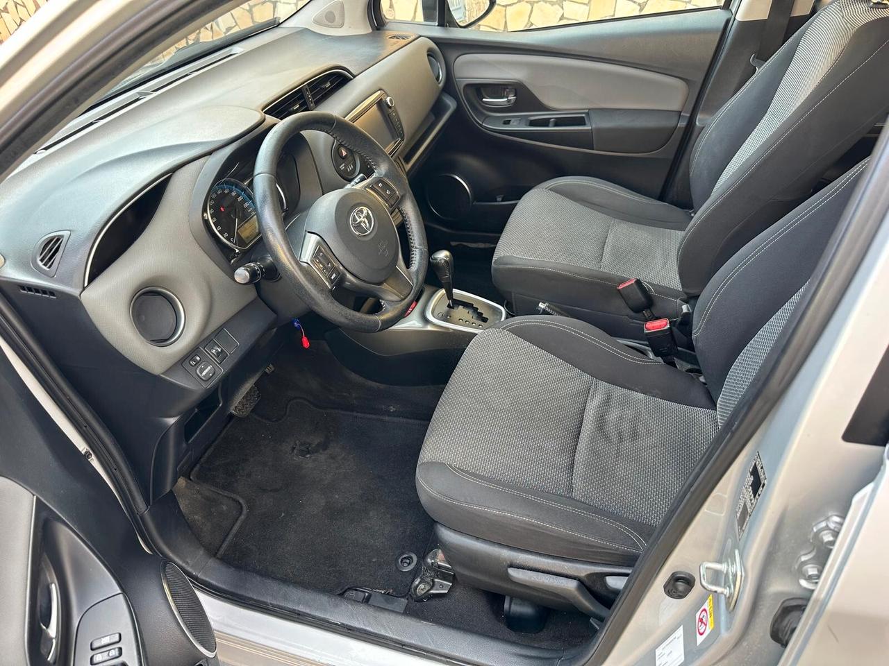 Toyota Yaris 1.5 Hybrid 5 porte Active