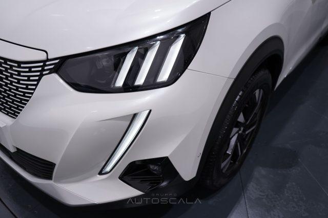 PEUGEOT 2008 motore elettrico 136 CV GT