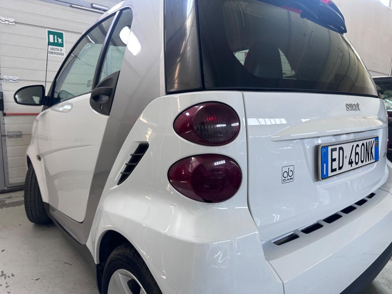 Smart ForTwo 800 40 kW coupé pure cdi