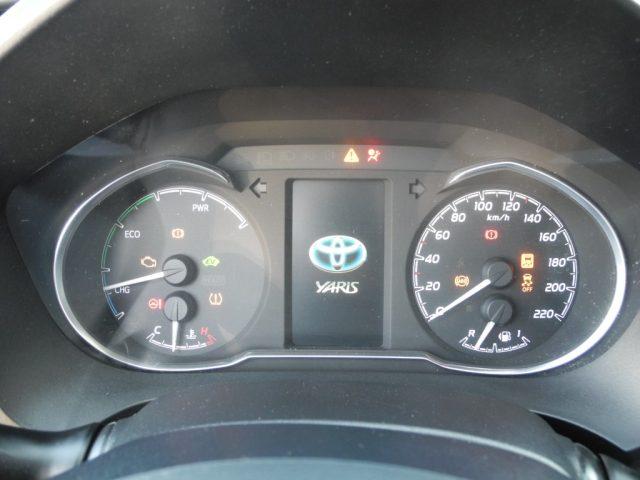 TOYOTA Yaris 1.5 Hybrid 5p. Business -OK NEOPATEN.- PRONTO USO
