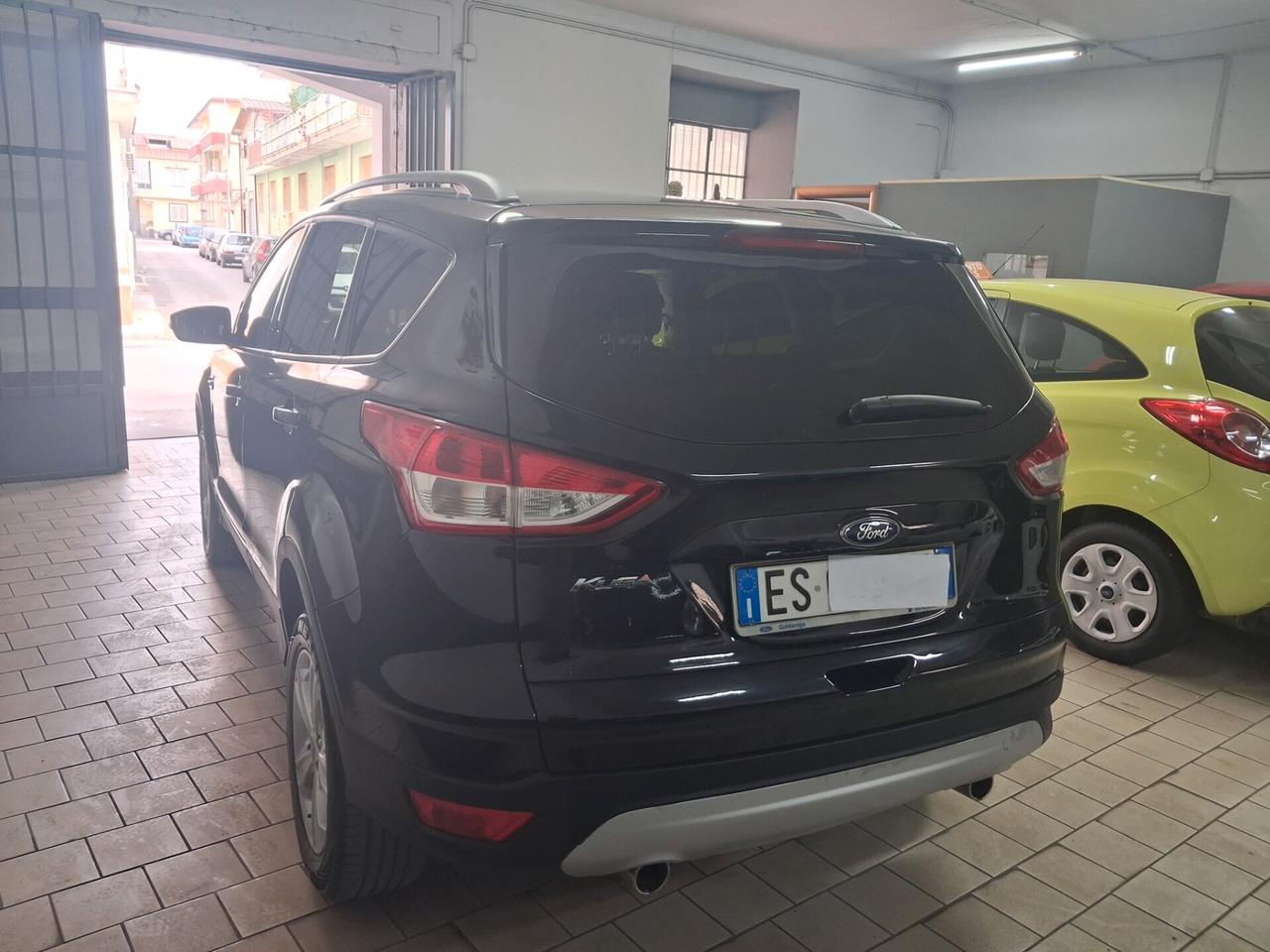 Ford Kuga 2.0 TDCi 140 CV Titanium unico prop 2013