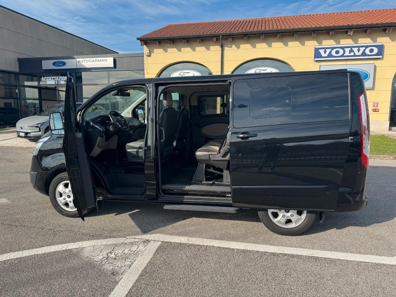 Ford Tourneo Custom Tit 2.0 TDCi 170CV Automatico PC 8posti