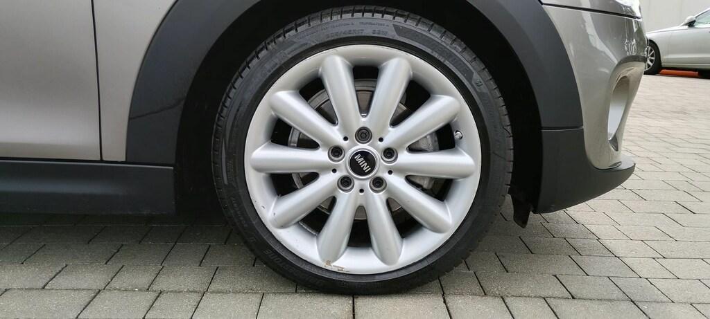 Mini Cooper D 1.5 D Cooper D Business XL DCT