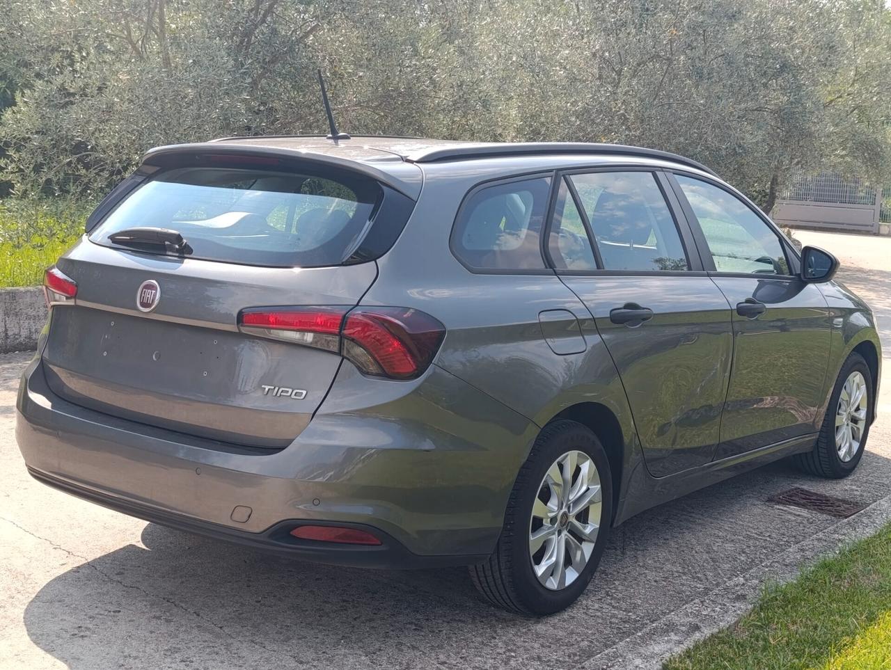 Fiat Tipo 1.4 Basis 95CV -PREZZO REALE-