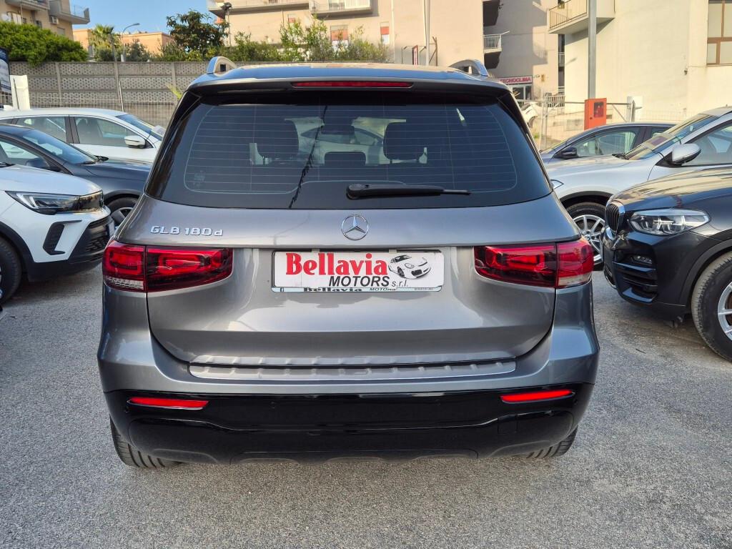 Mercedes GLB 180 d Automatic Sport con Garanzia
