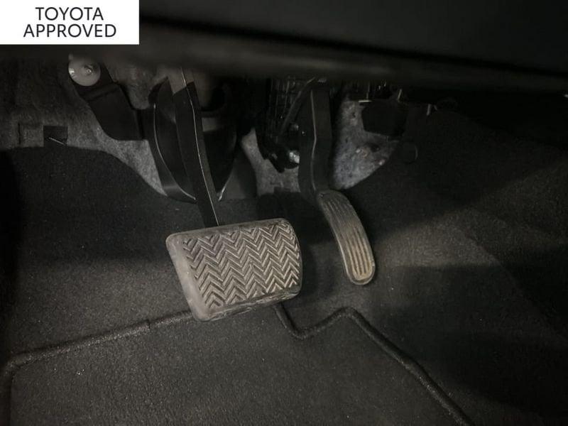 Toyota Yaris 1.5 HYBRID ACTIVE