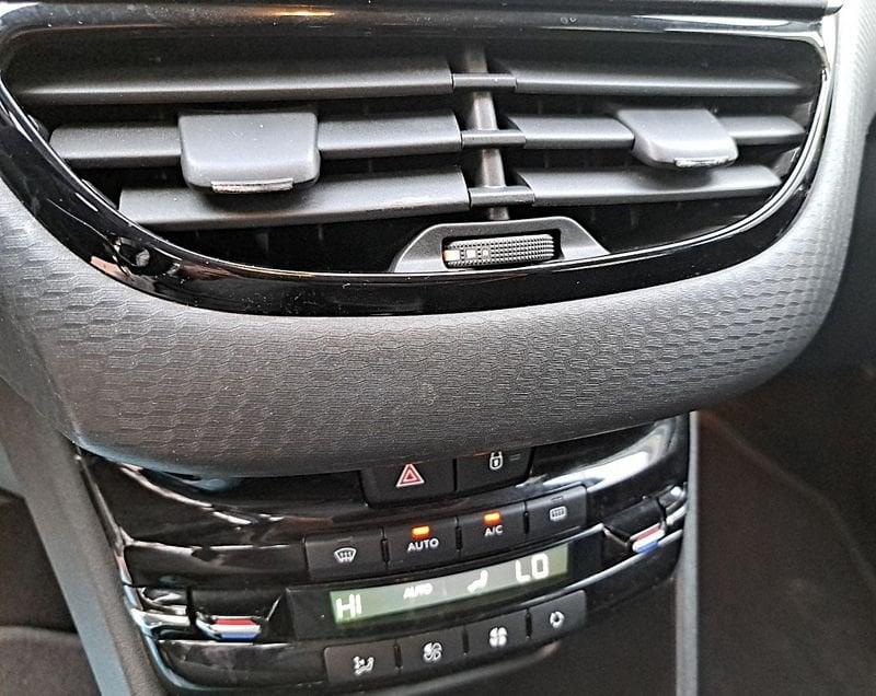 Peugeot 208 208 5p 1.6 bluehdi Allure 75cv