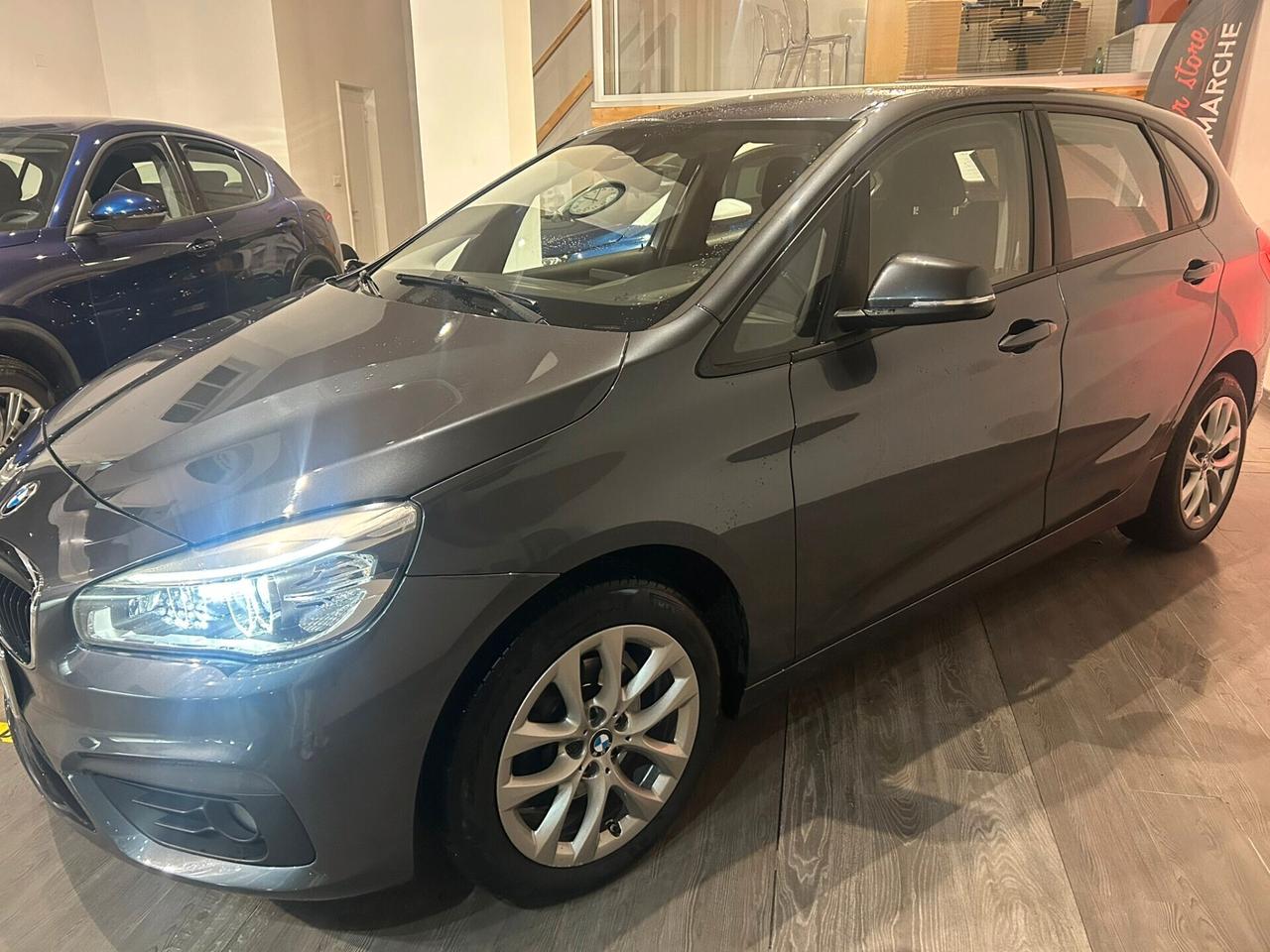 Bmw 2er Active Tourer 218d Luxury