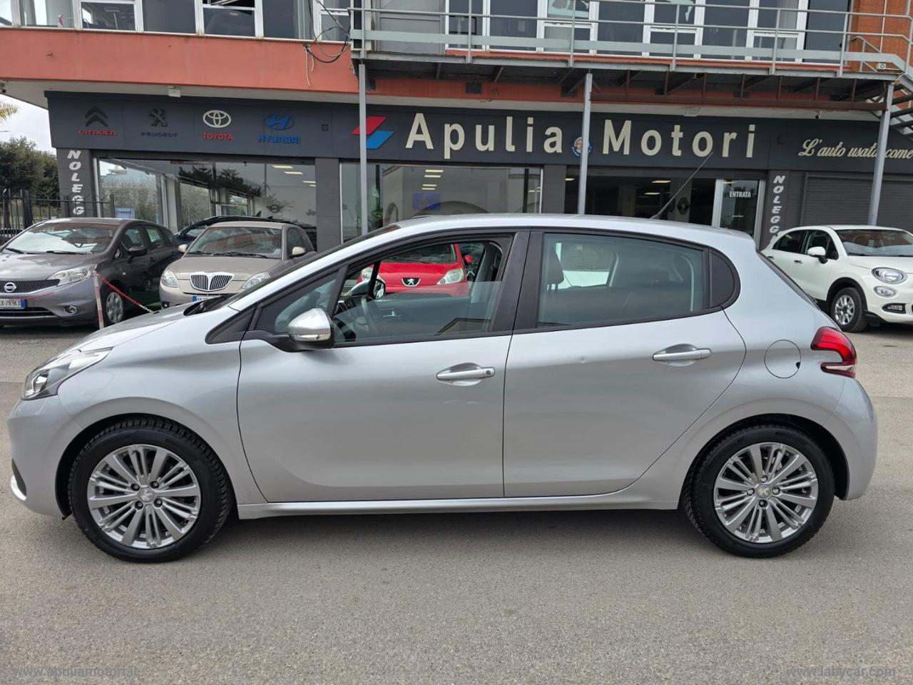 PEUGEOT 208 PureTech 82 5p. Access