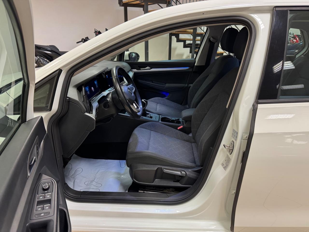 Volkswagen Golf 1.0 TSI EVO Life