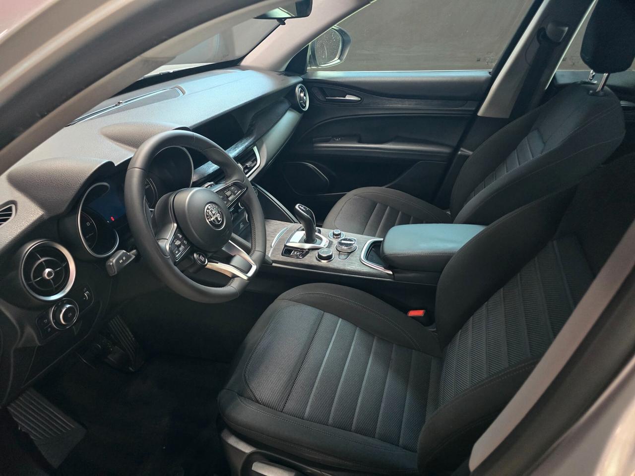Alfa Romeo Stelvio 2.2 diesel SENZA VINCOLI FINANZIARI