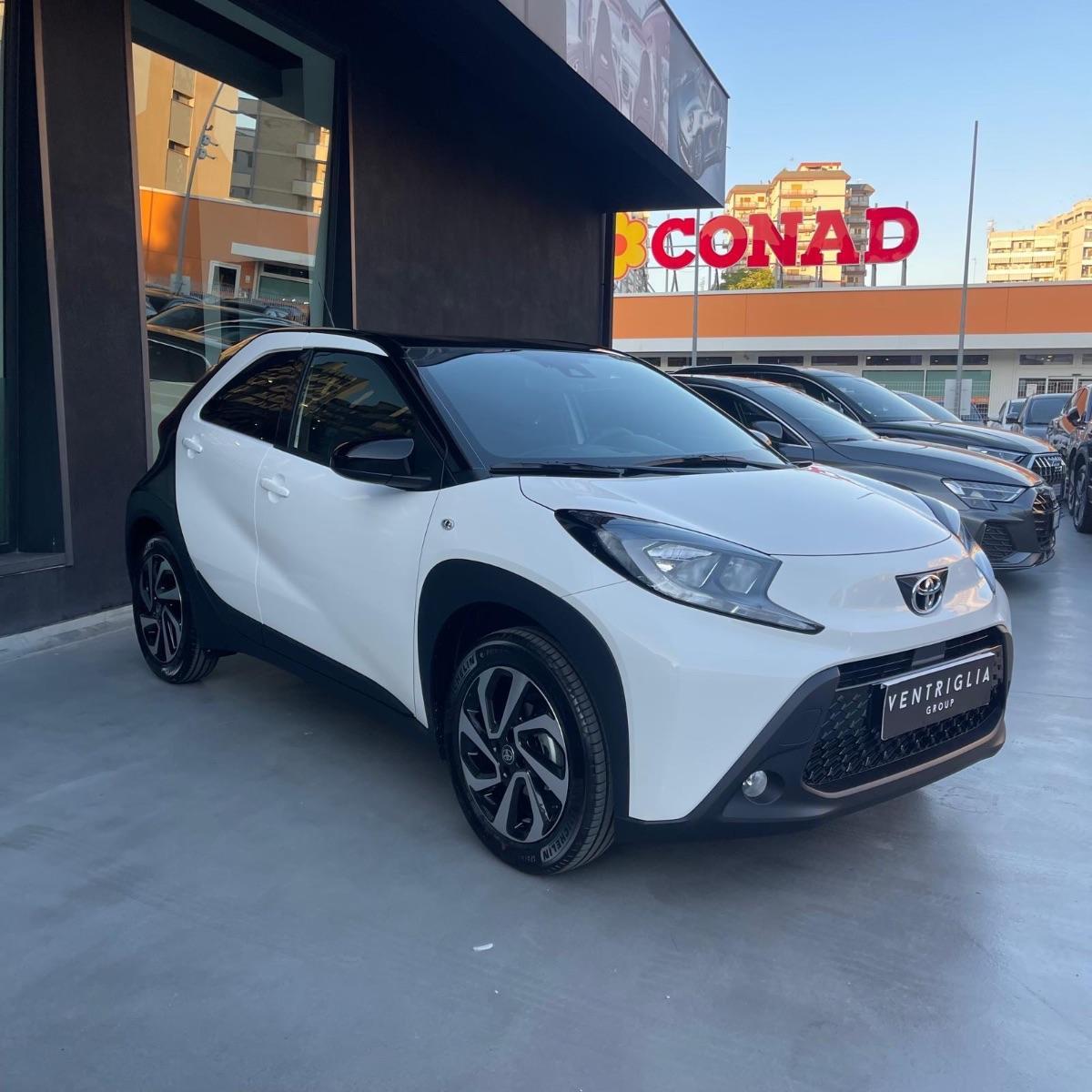 TOYOTA - Aygo X -CVT 600KM!!!