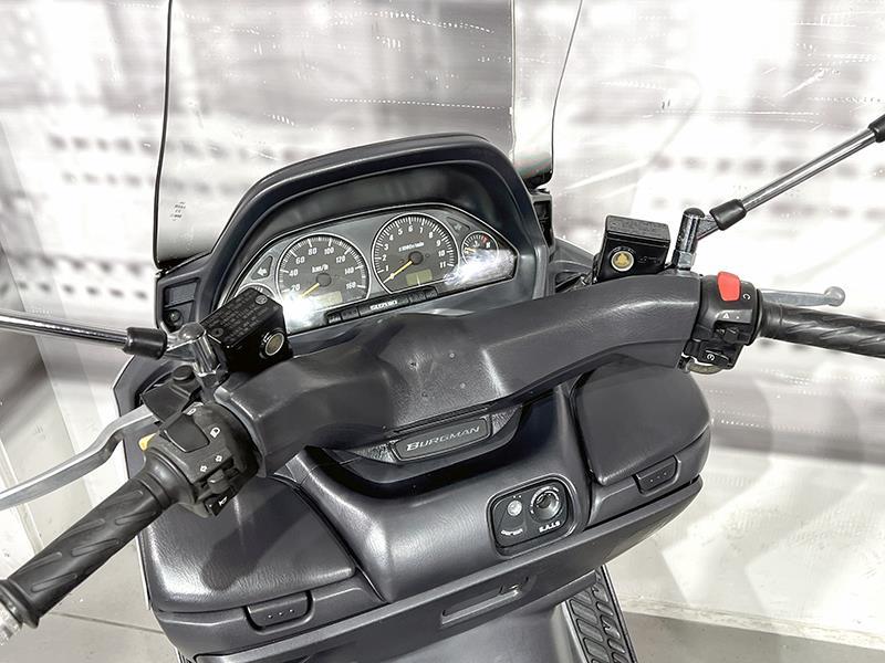 Suzuki Burgman 400