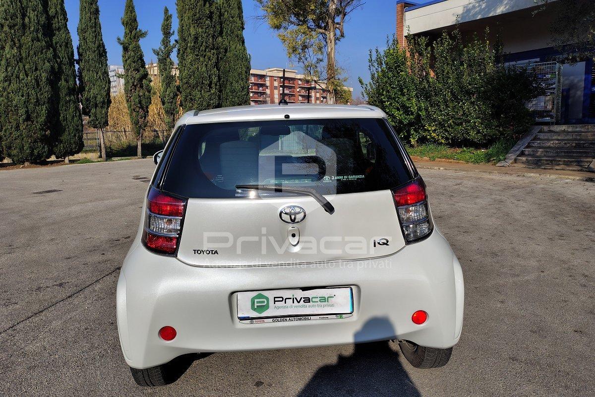 TOYOTA iQ 1.0 High Collection