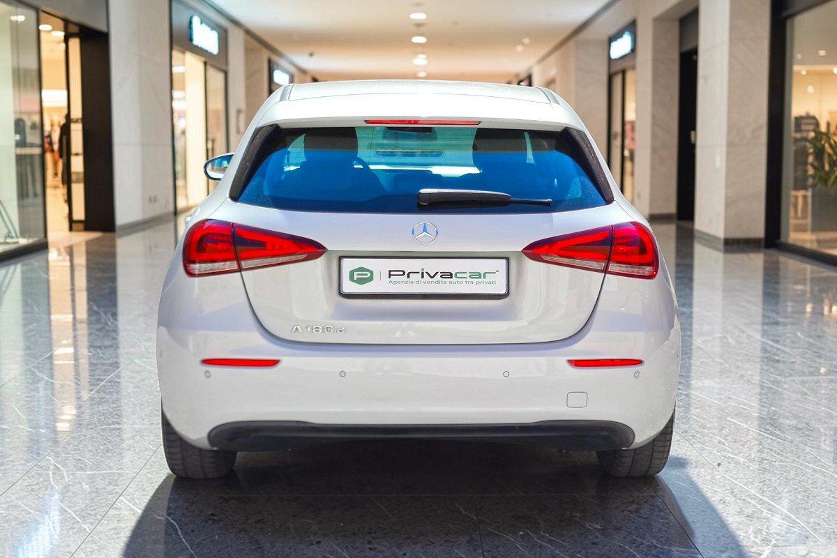 MERCEDES A 180 d Automatic Business Extra