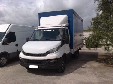 Iveco Daily 35c15 2.3hpt Centinato - 2015