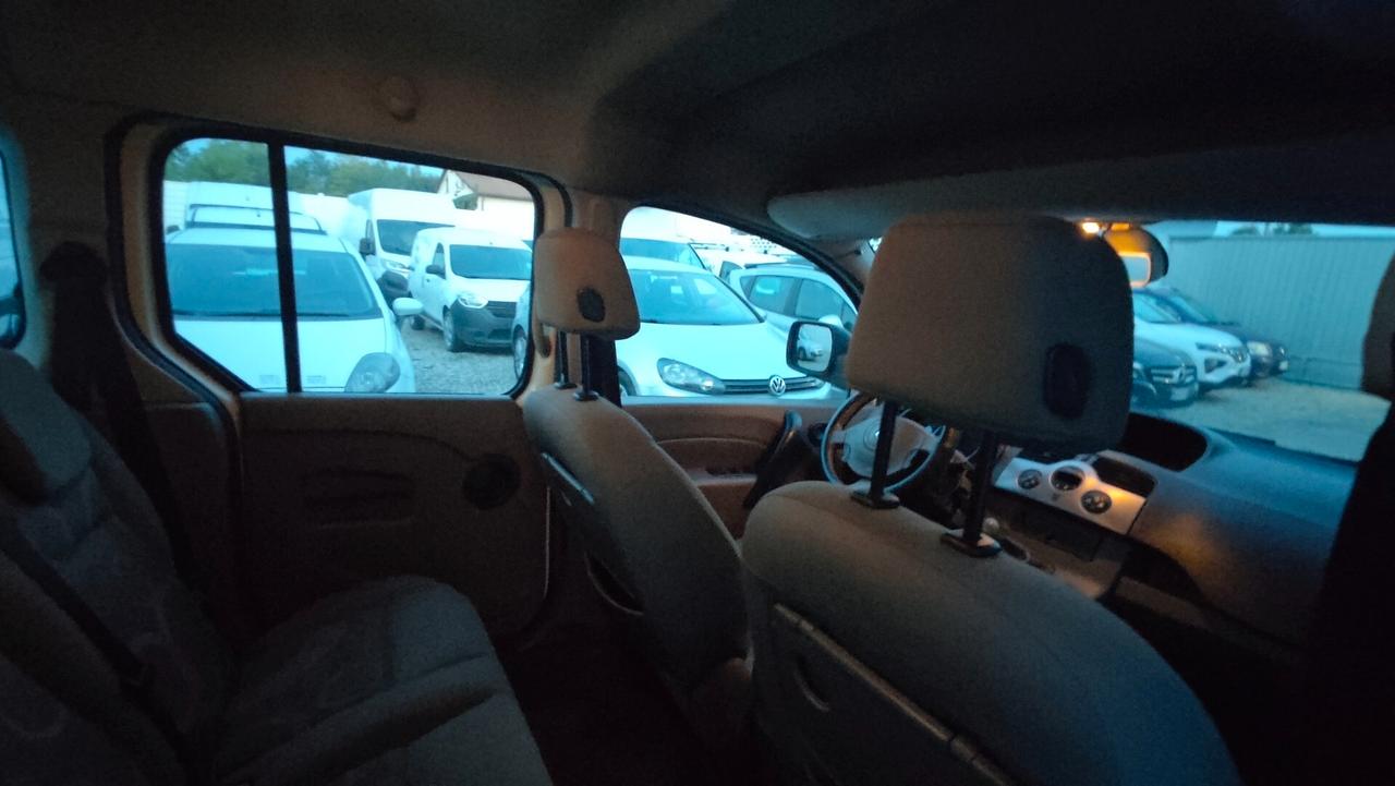 Renault Kangoo 1.5 dCi 90CV F.AP. 5 porte Easy
