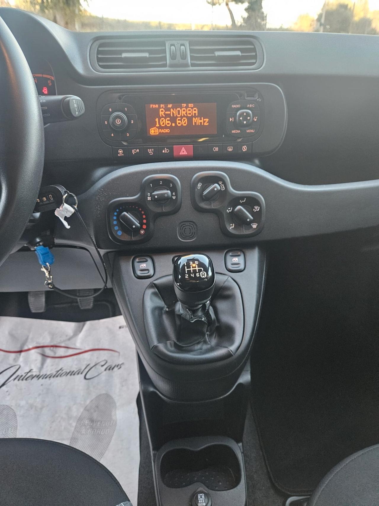 Fiat Panda 1.0 benzina Hybrid firefly 70cv