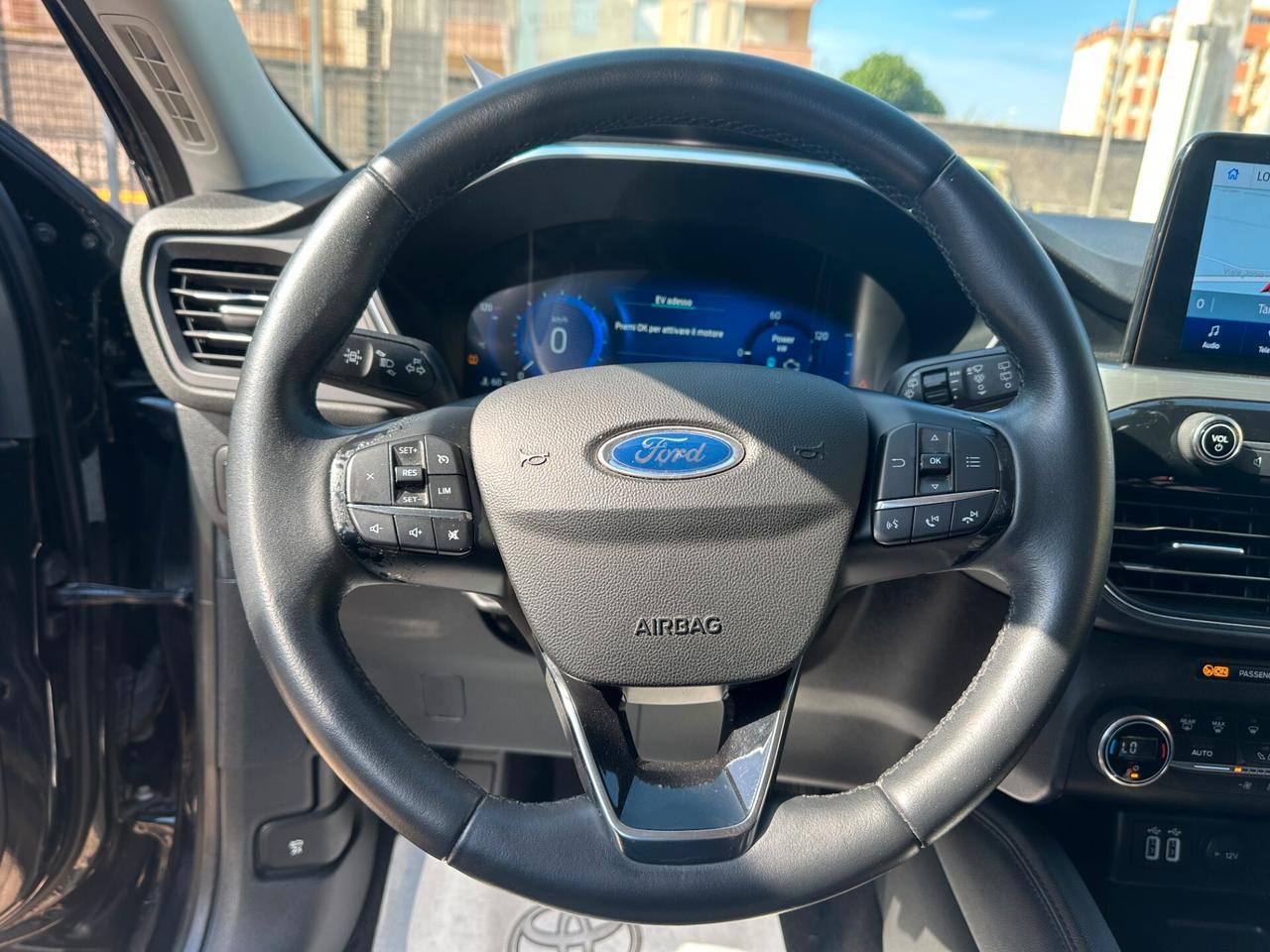 Ford Kuga 2.5 Plug In Hybrid 225 CV CVT 2WD Titanium Business