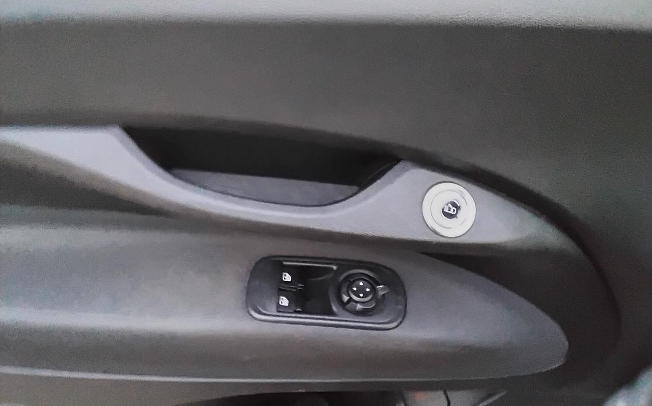 Fiat 500 500e Berlina 42 kWh La Prima