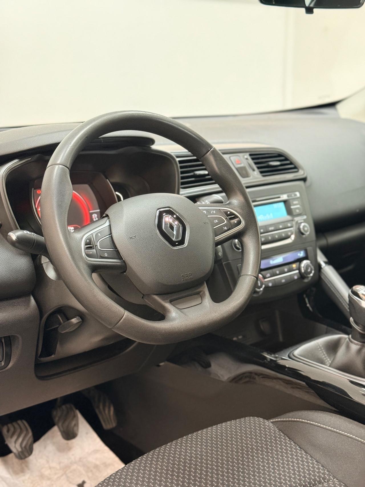 Renault Kadjar 1.2 TCe 130CV Energy Life 10/2016 Neopatentati