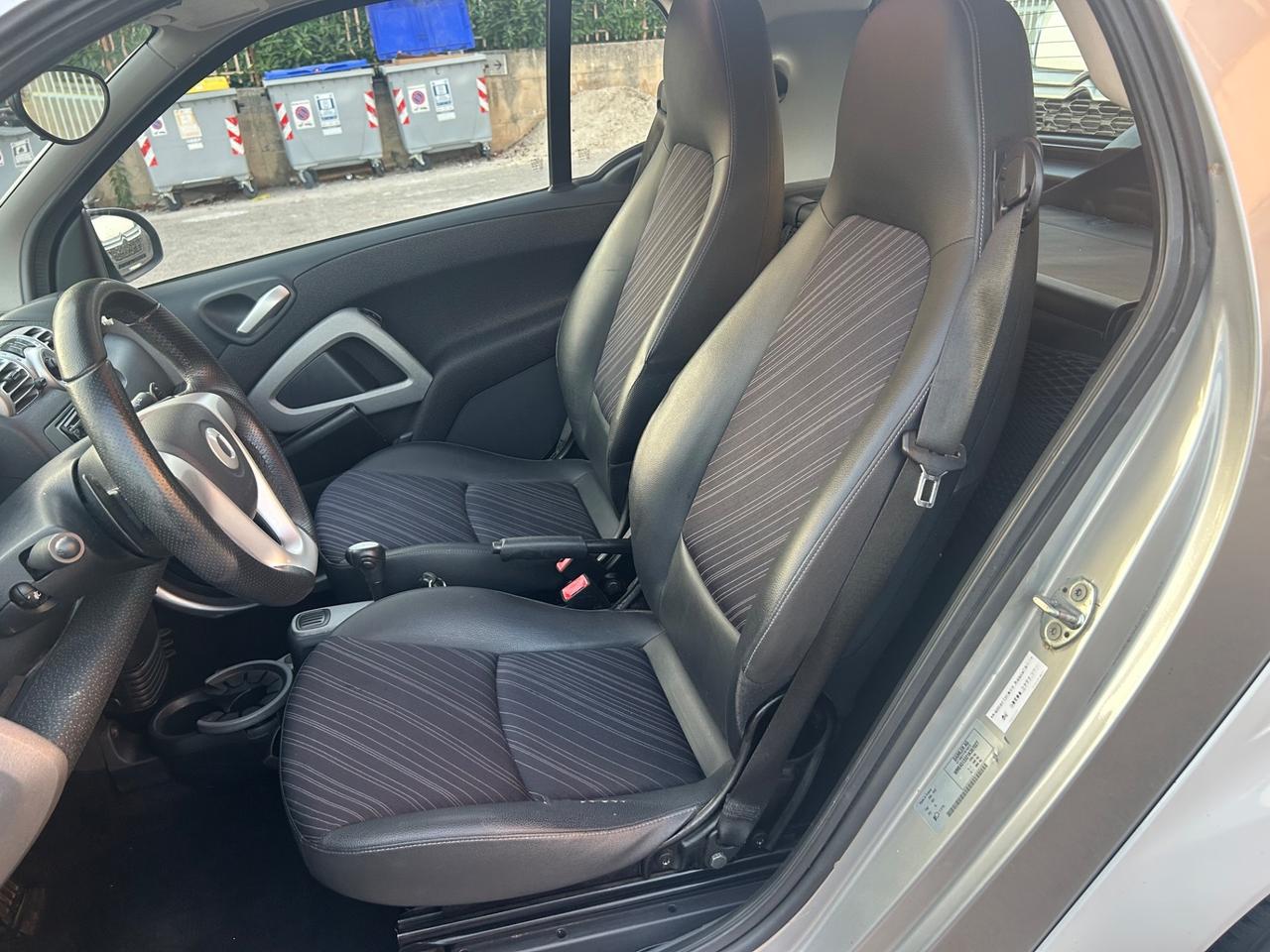 Smart ForTwo 1000 62 kW coupé passion