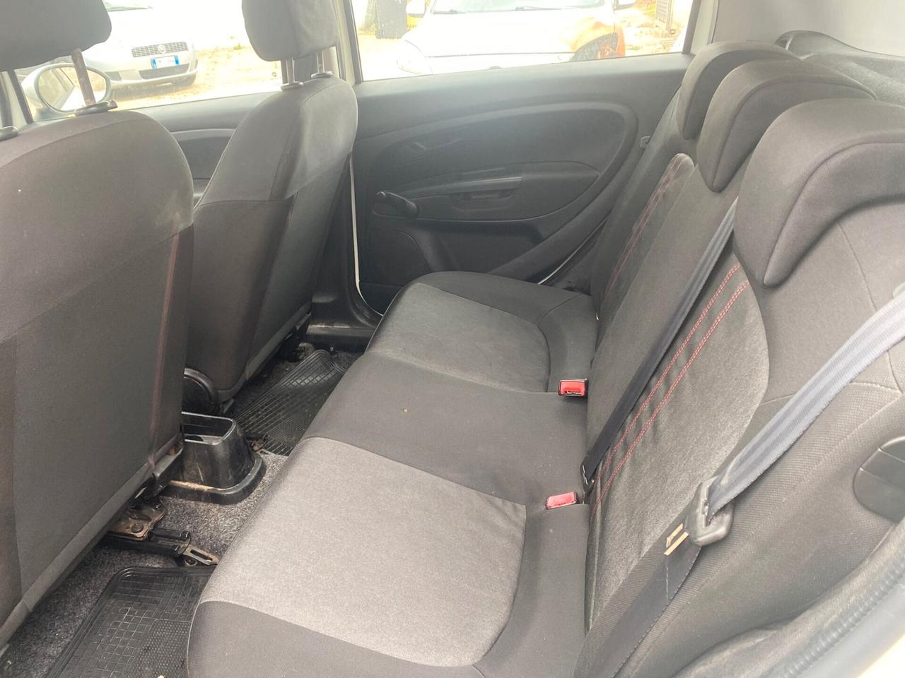 Fiat Punto 1.3 MJT II S&S 85 CV 5 porte ECO Lounge