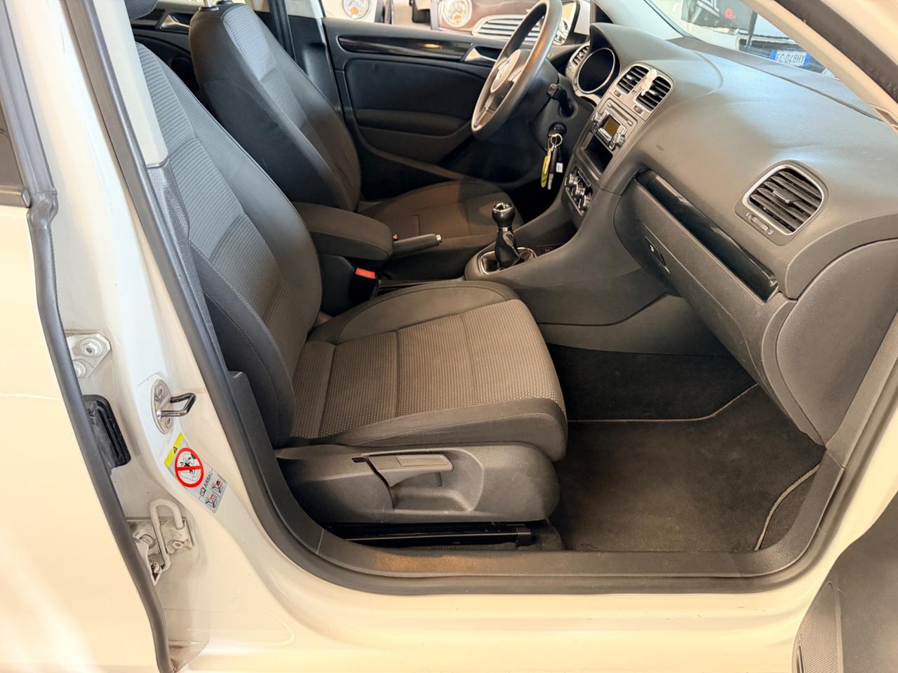 Volkswagen Golf 1.6 5p. Comfortline