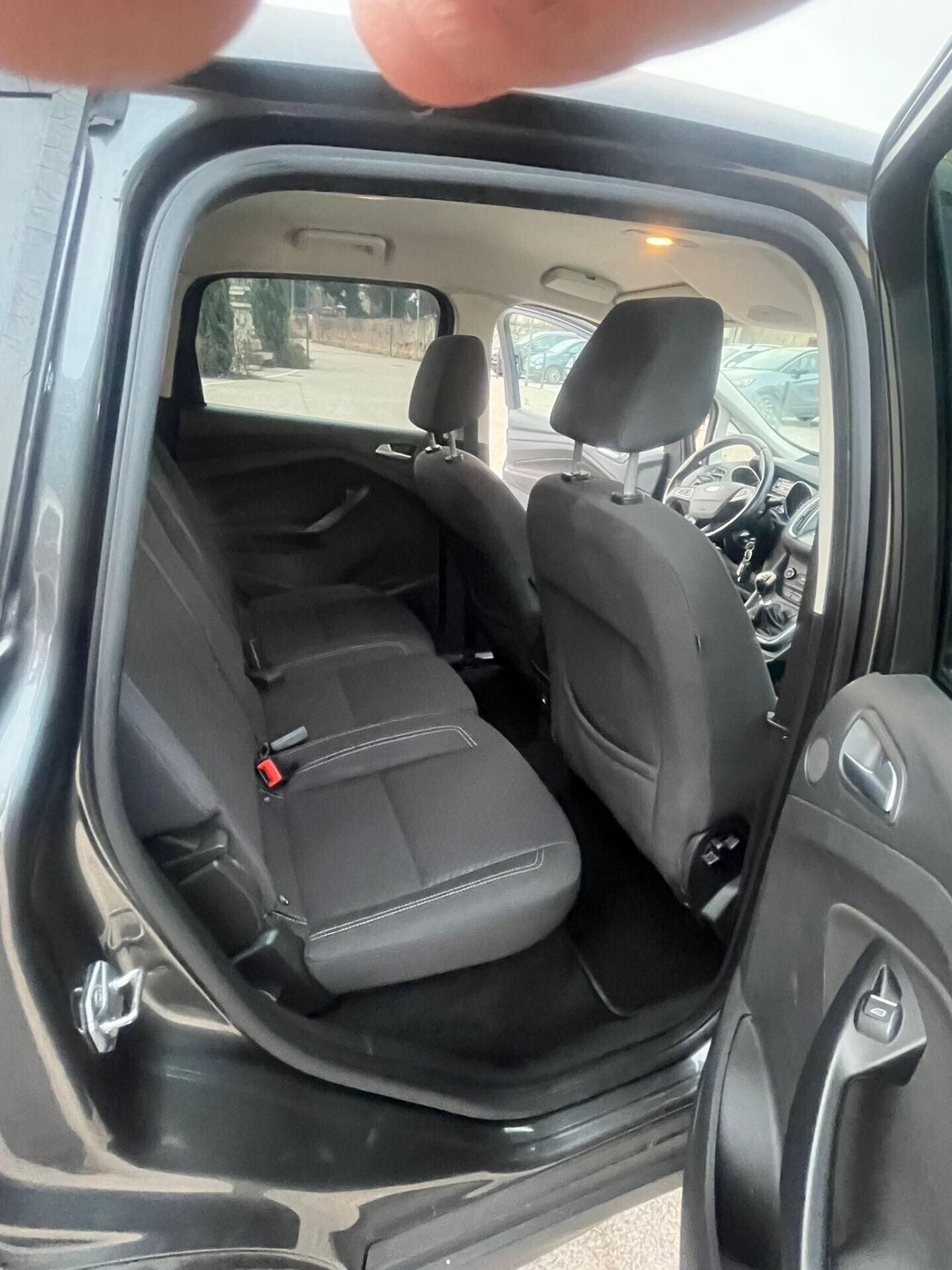 Ford C-Max 1.0 benzina neopatentati 2016 garanzia