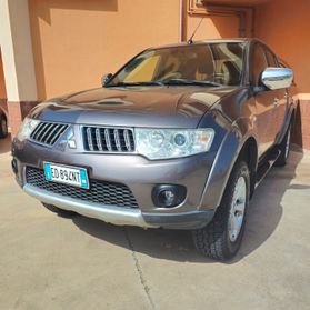 Mitsubishi L200 2.5 DI-D/178CV DC Intense Plus
