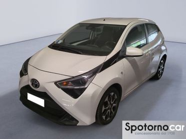 Toyota Aygo 1.0 VVT-i x-play
