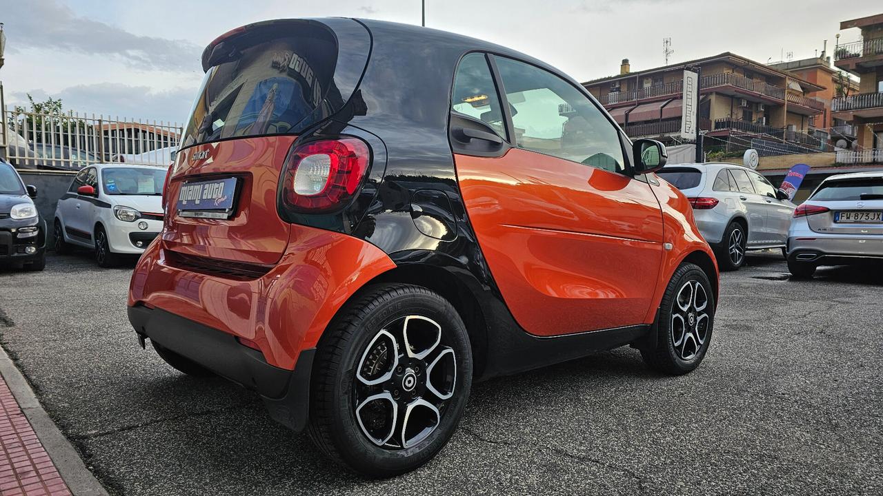 Smart ForTwo 90 0.9 Turbo twinamic Prime TAGL UFF NAV LED