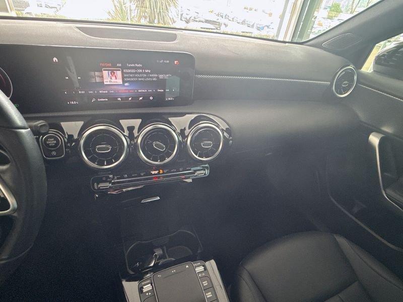 Mercedes-Benz Classe A A 180 d Sport