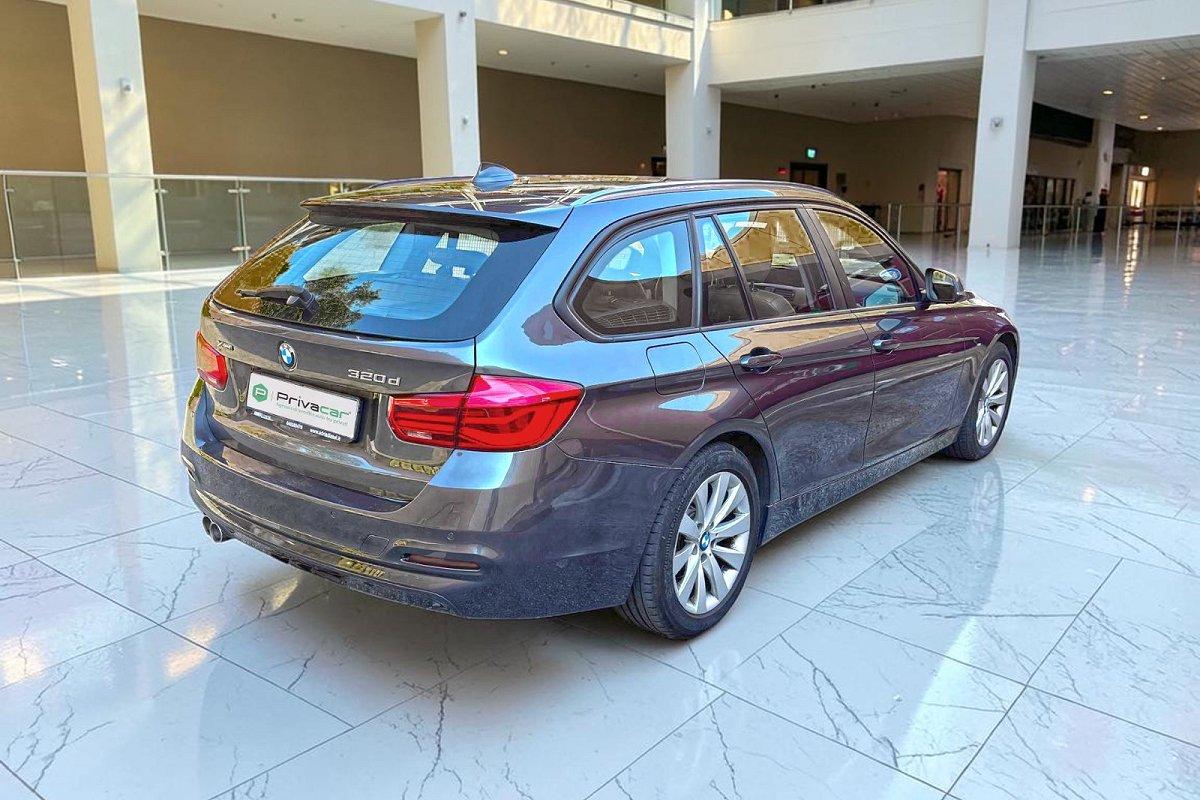 BMW 320d xDrive Touring Luxury