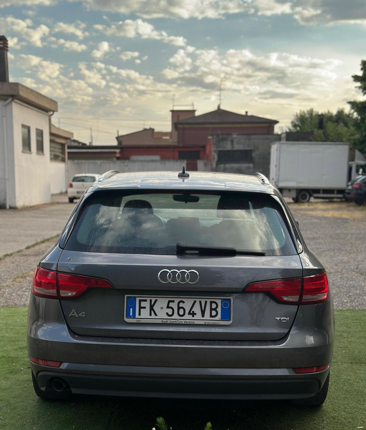 Audi A4 Avant 2.0 TDI 150 CV S tronic Sport