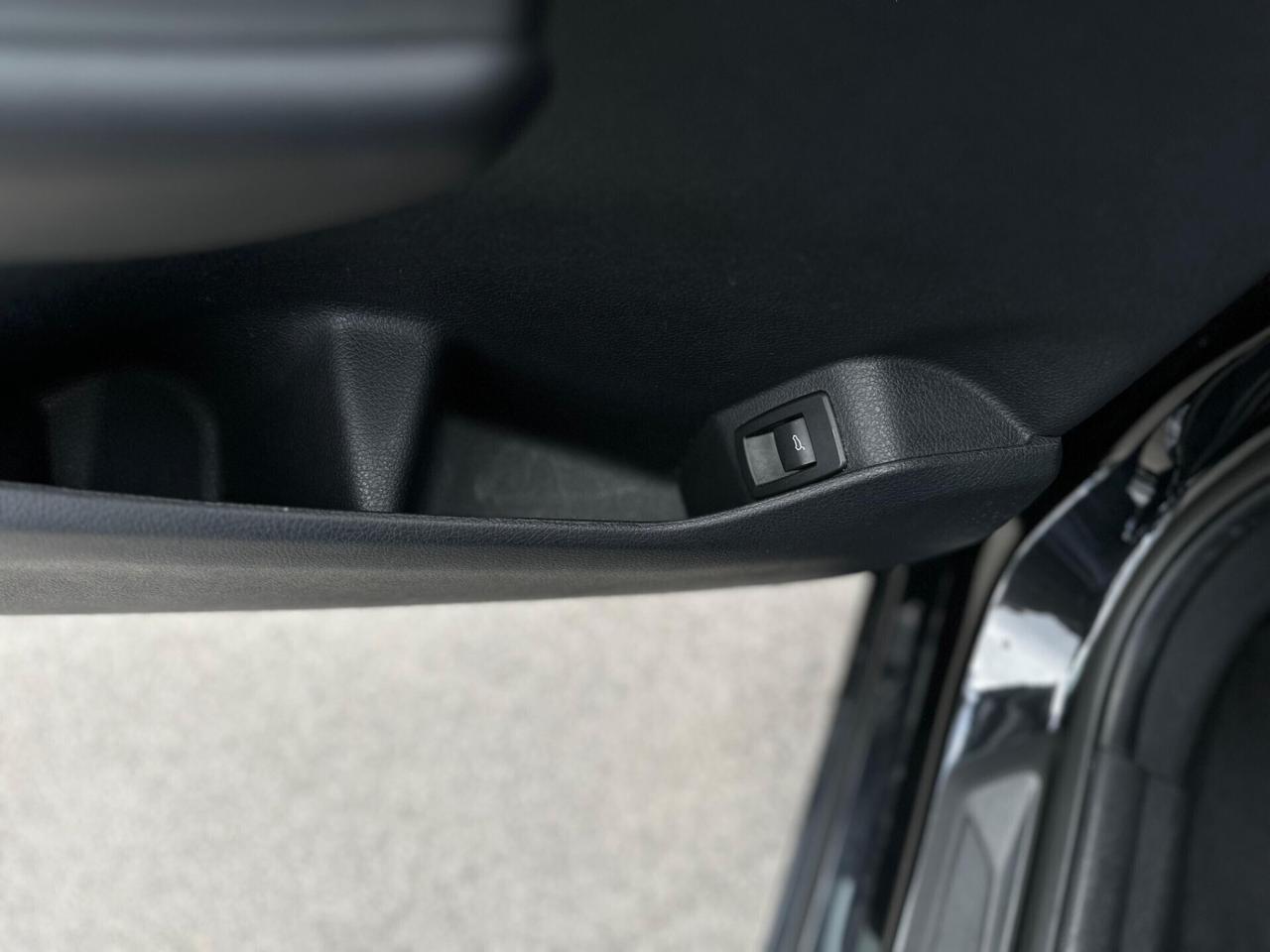 Bmw 218d Active Tourer Business