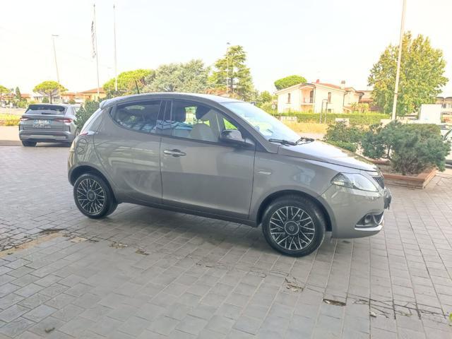 LANCIA Ypsilon 1.0 FireFly 5 porte S&S Hybrid Platino